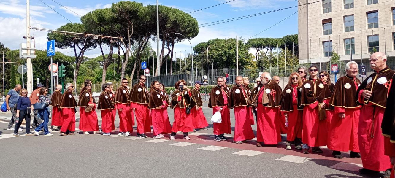 Per&ograve; siamo belli