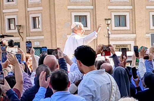 Insediamento di Papa Leone