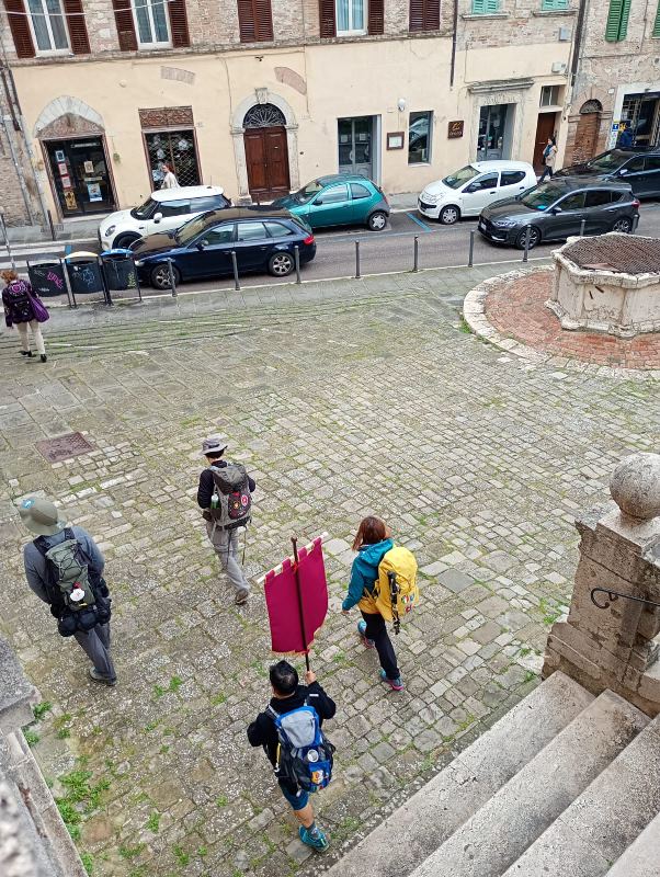 Fotoracconto Uscendo dalla chiesa di San Domenico